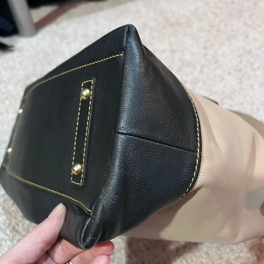 Dooney & Bourke tan and Black Leather Hobo Bag